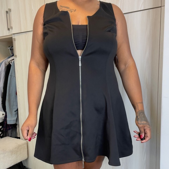 Black Zipper Dress - Picture 3 of 6